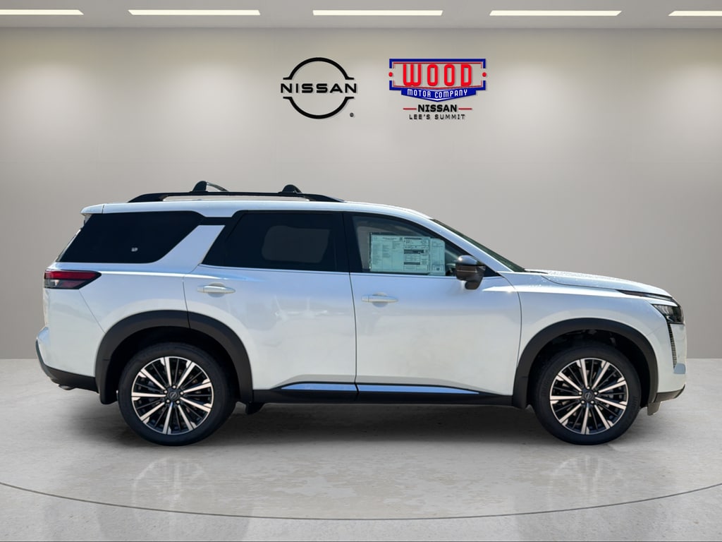 New 2026 Nissan Pathfinder Platinum SUV