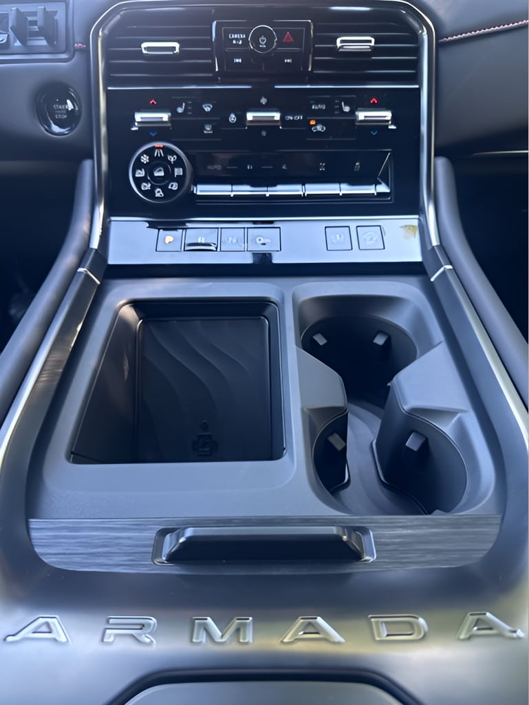 2026 Nissan Armada PRO-4X - Photo 11