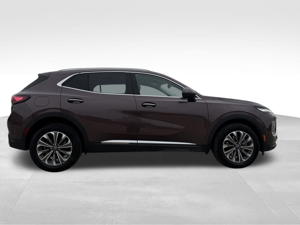 Used 2024 Buick Envision Preferred SUV