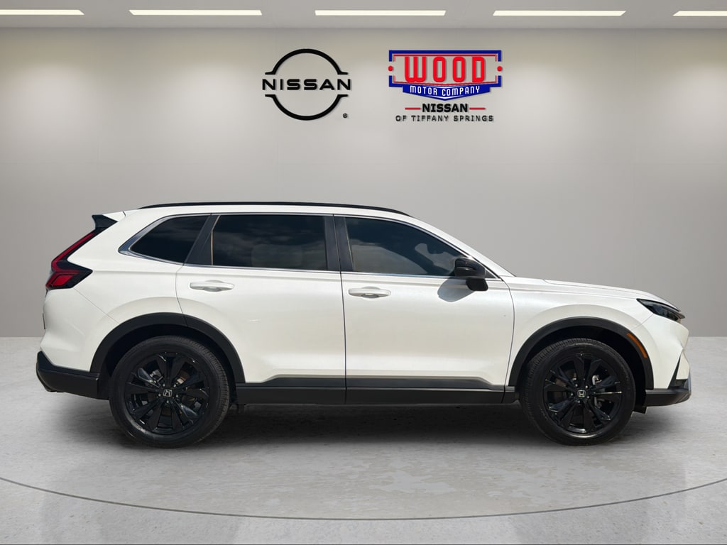 Used 2023 Honda CR-V Sport Touring with VIN 5J6RS6H90PL008481 for sale in Kansas City