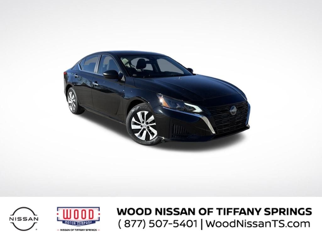 2025 Nissan Altima S's photo