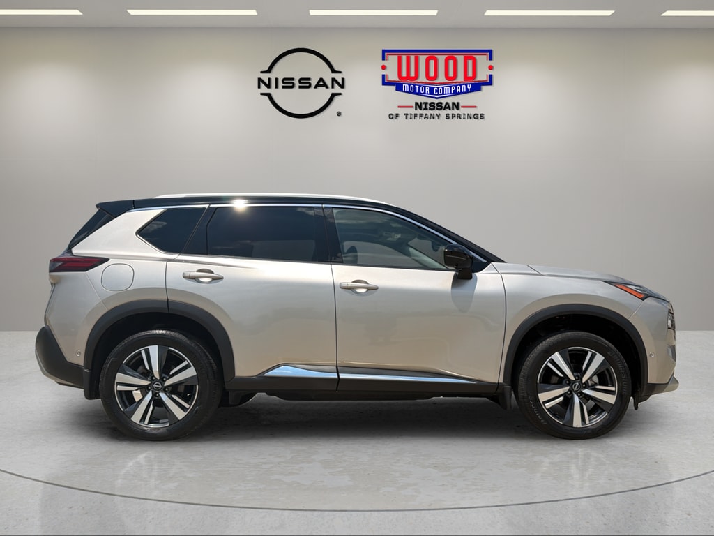 Used 2023 Nissan Rogue Platinum with VIN JN8BT3DD3PW317555 for sale in Kansas City