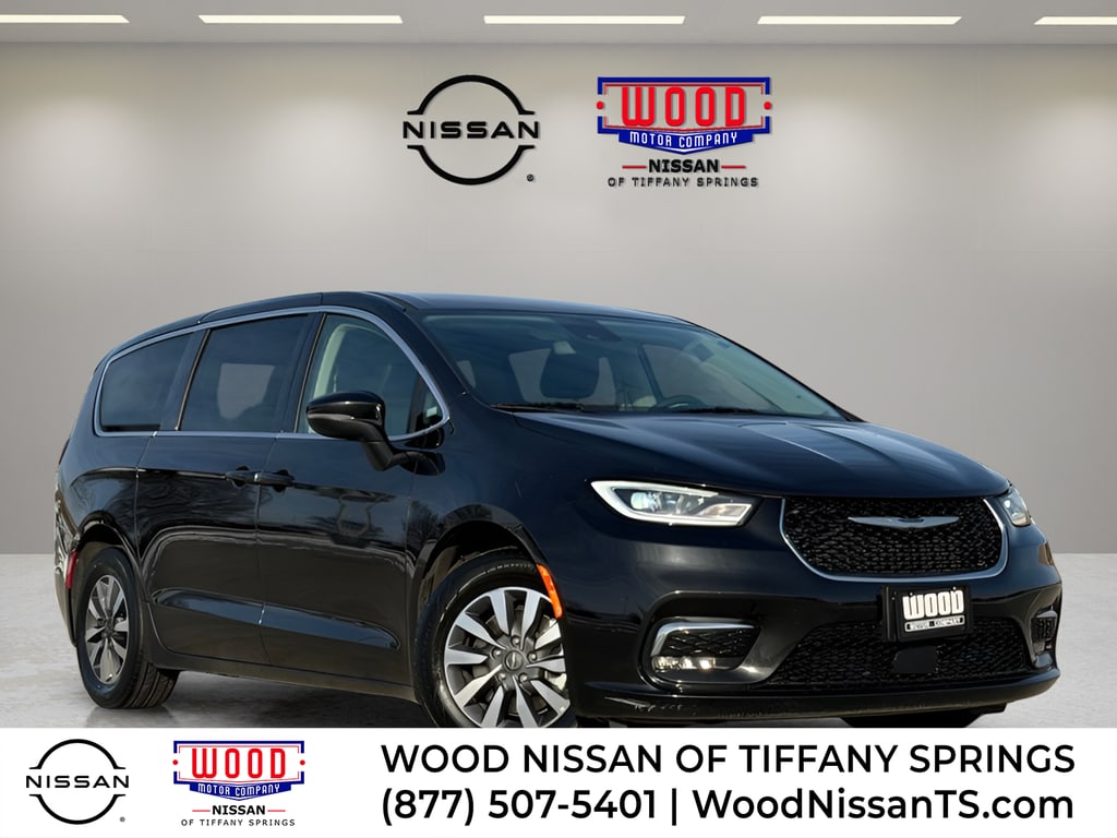 2023 Chrysler Pacifica Hybrid Touring L