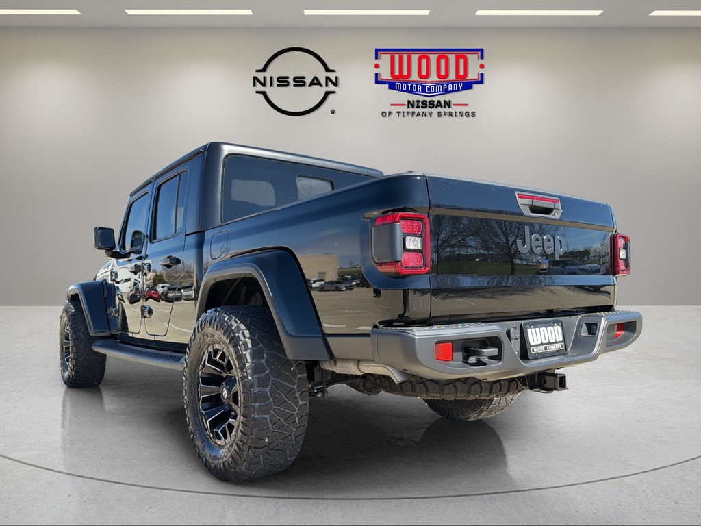 Used 2024 Jeep Gladiator Willys with VIN 1C6HJTAG3RL120746 for sale in Kansas City