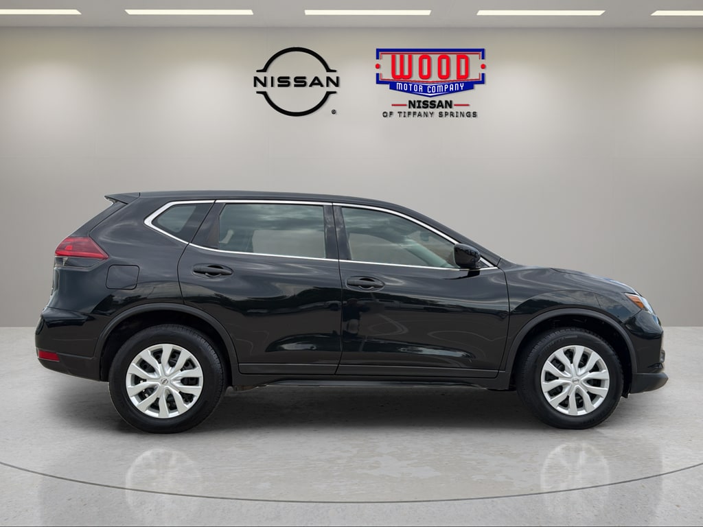 Used 2018 Nissan Rogue S with VIN KNMAT2MV2JP535529 for sale in Kansas City