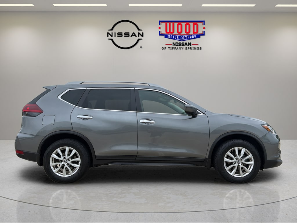 Used 2020 Nissan Rogue SV with VIN 5N1AT2MT6LC735012 for sale in Kansas City