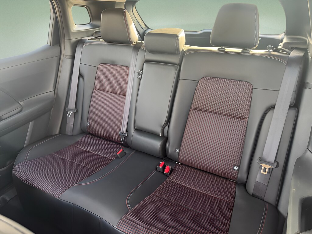 2026 Nissan KICKS SR AWD - Photo 16