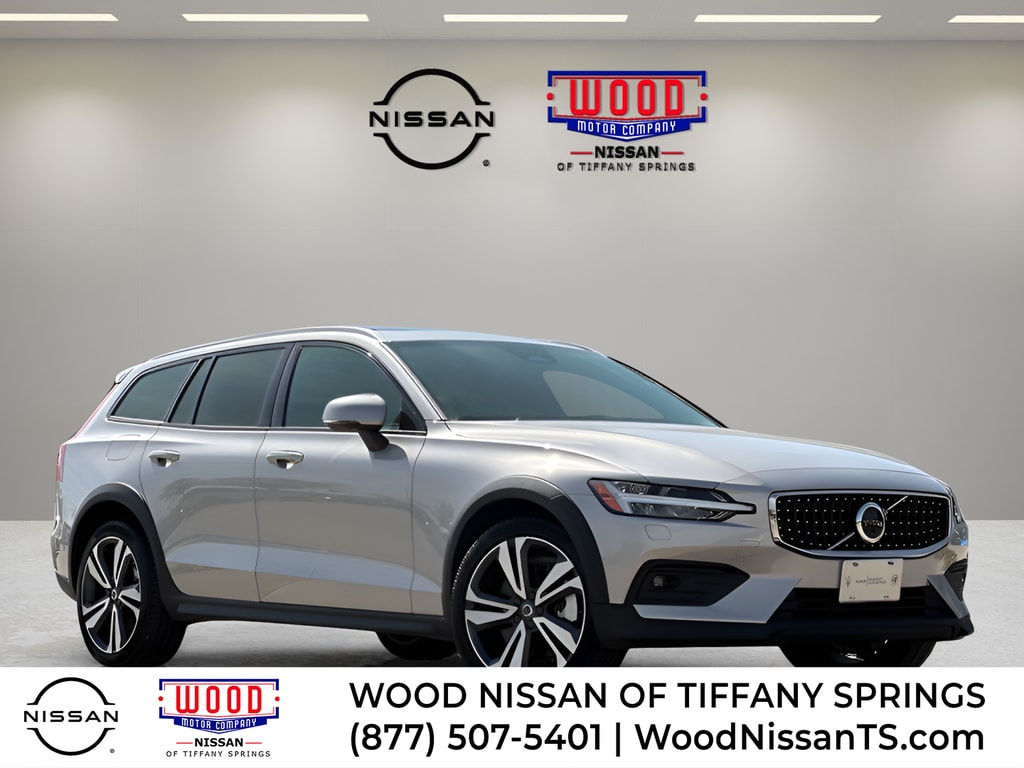 Used 2025 Volvo V60 Cross Country B5 Plus Wagon