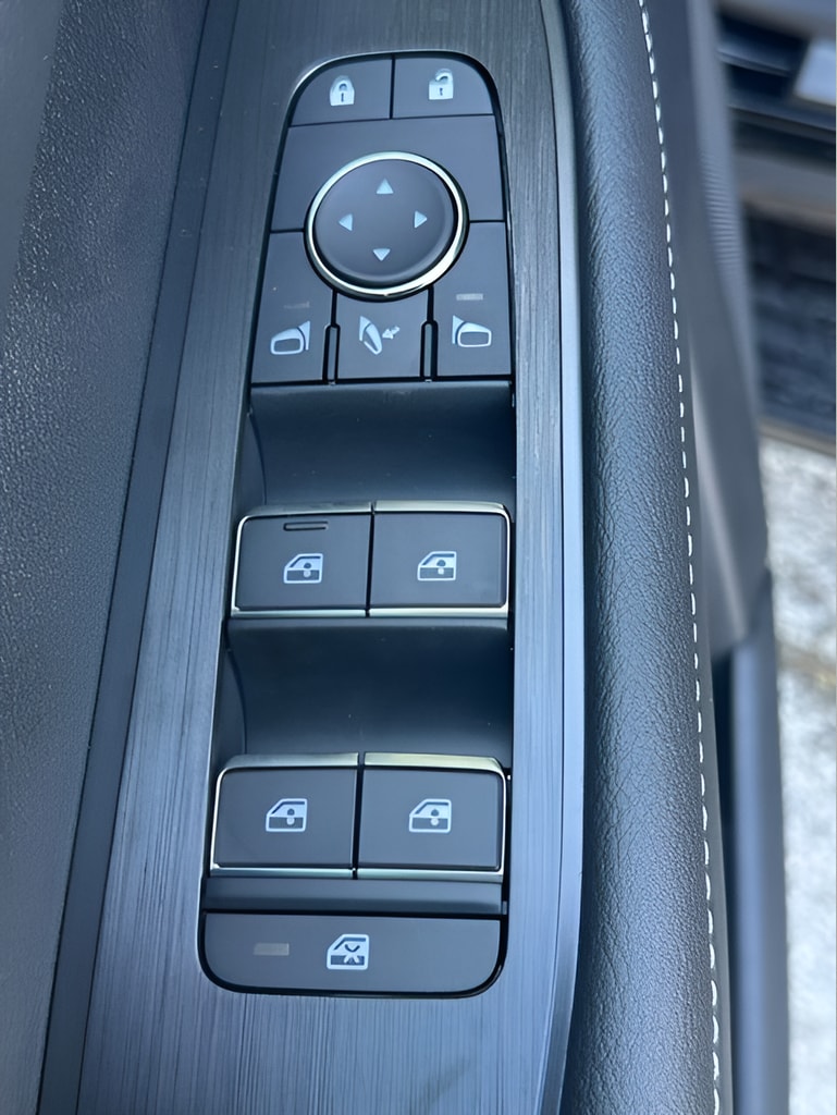 2026 Nissan Armada PRO-4X - Photo 15