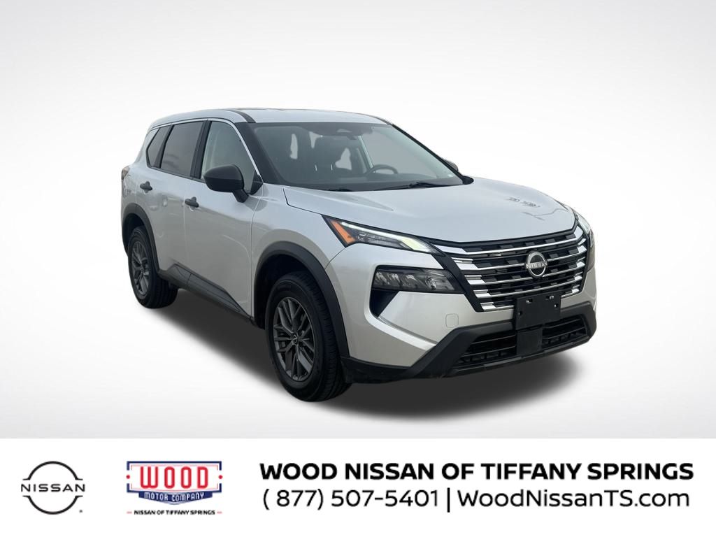 2024 Nissan Rogue S's photo