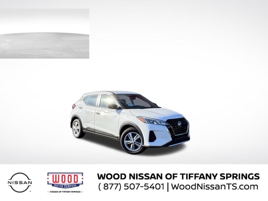 2025 Nissan KICKS PLAY Base's photo