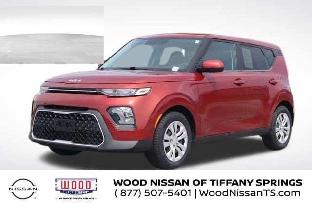 2022 Kia Soul LX's photo