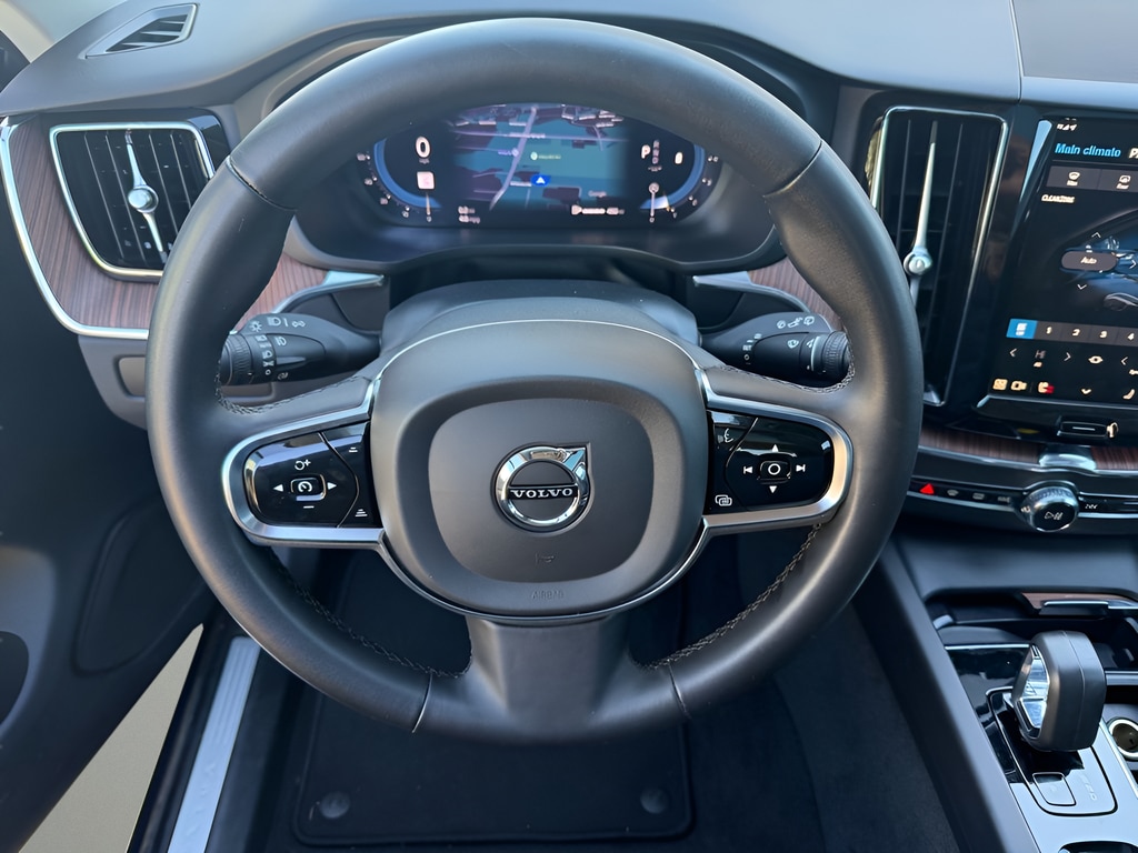 2024 Volvo XC60 Plus - Photo 24