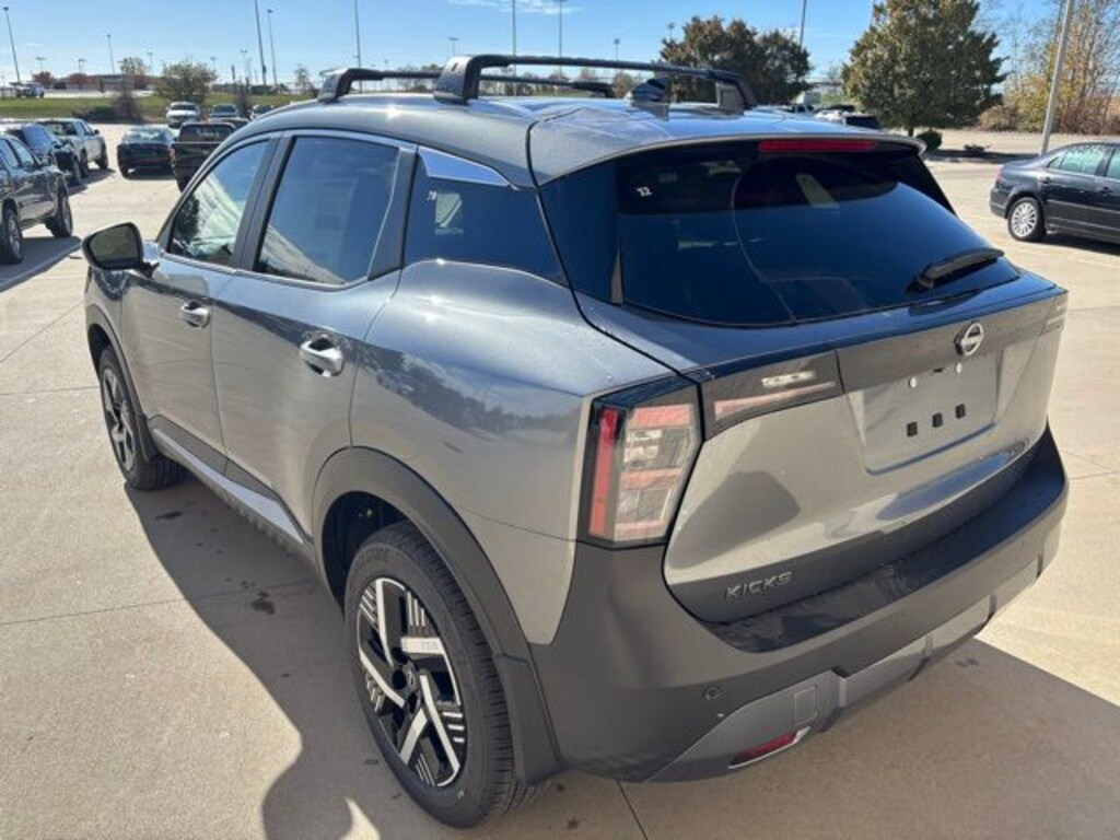New 2026 Nissan Kicks SV SUV