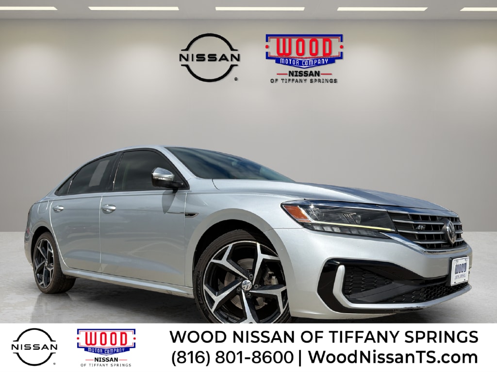 Used 2020 Volkswagen Passat 2.0T R-Line Sedan