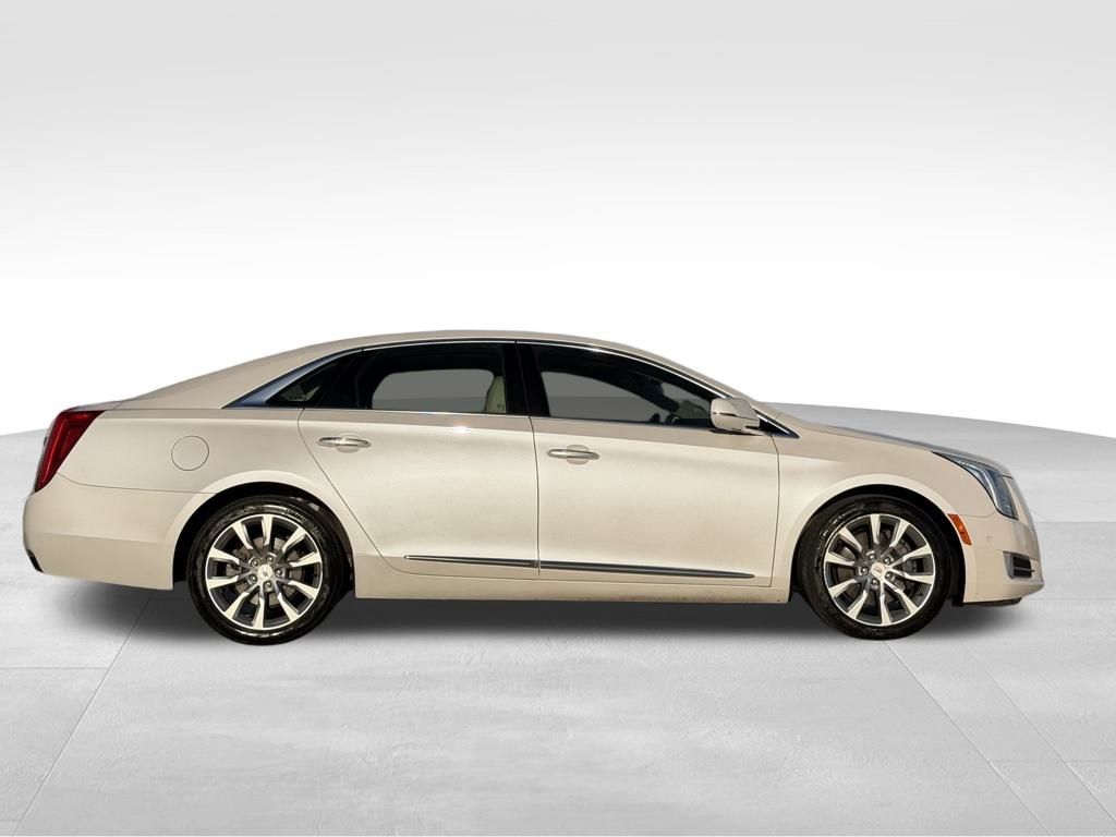 Used 2017 Cadillac XTS Luxury with VIN 2G61M5S32H9125034 for sale in Kansas City