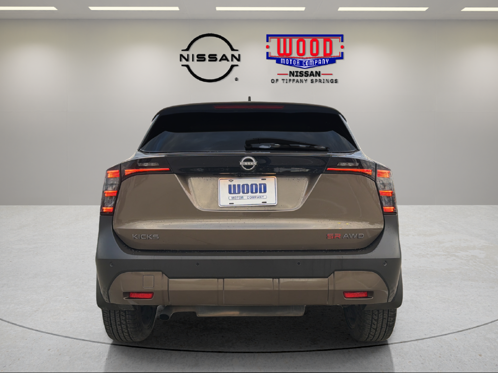 Used 2025 Nissan Kicks SR SUV