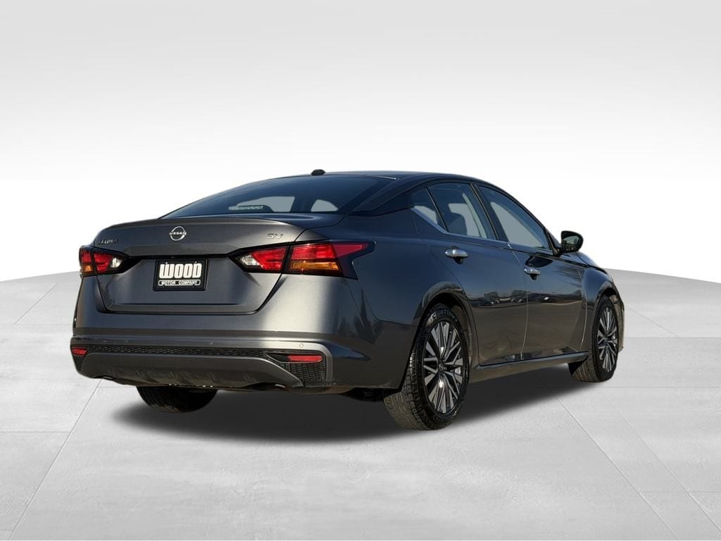 Certified 2024 Nissan Altima SV with VIN 1N4BL4DV8RN318581 for sale in Kansas City