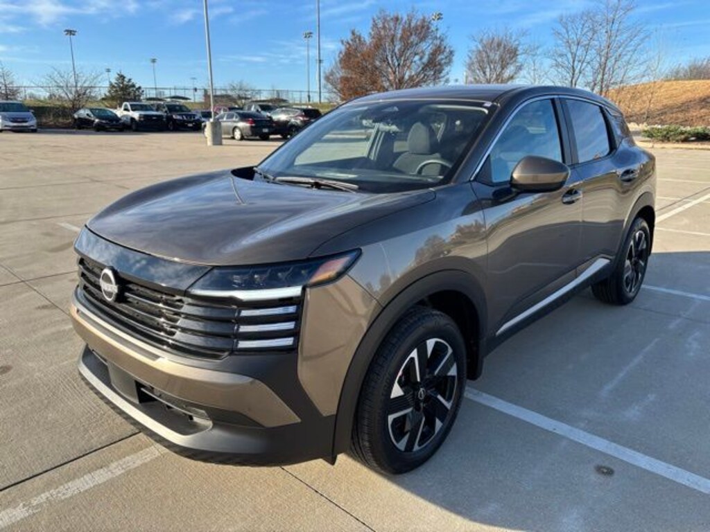 New 2025 Nissan Kicks SV SUV