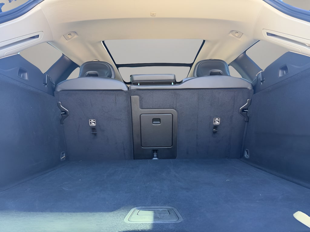 2024 Volvo XC60 Plus - Photo 9