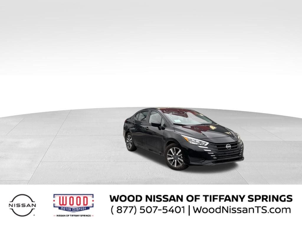 2025 Nissan Versa S's photo