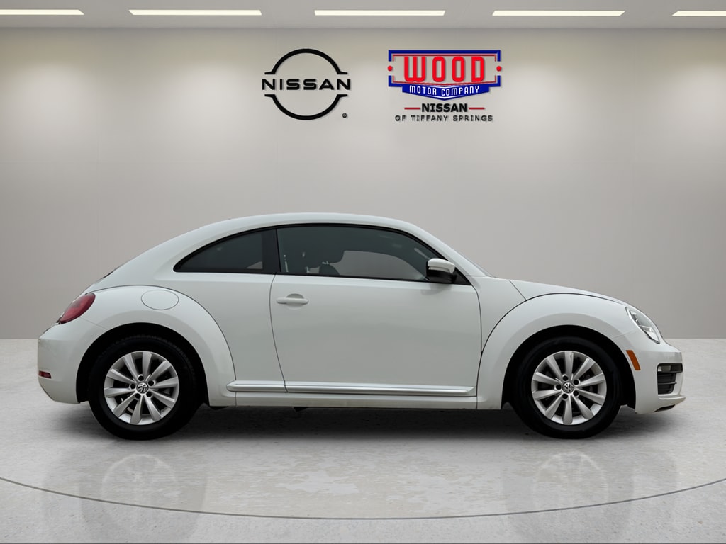 Used 2019 Volkswagen Beetle S with VIN 3VWFD7ATXKM704588 for sale in Kansas City