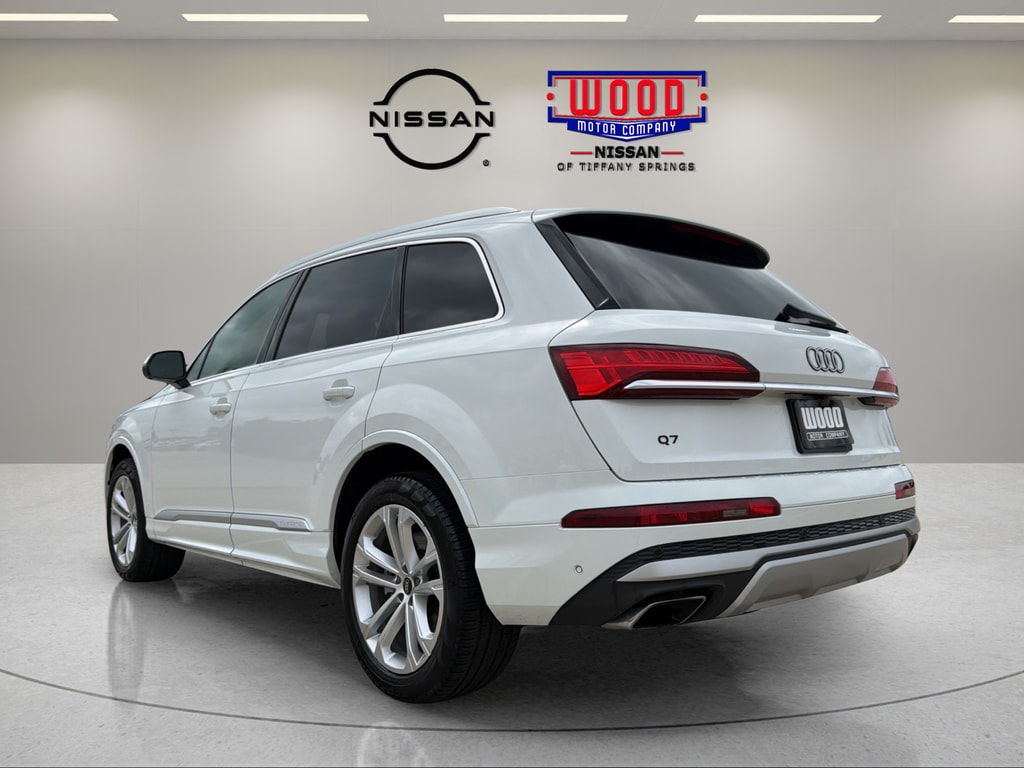 Used 2025 Audi Q7 55 Premium SUV