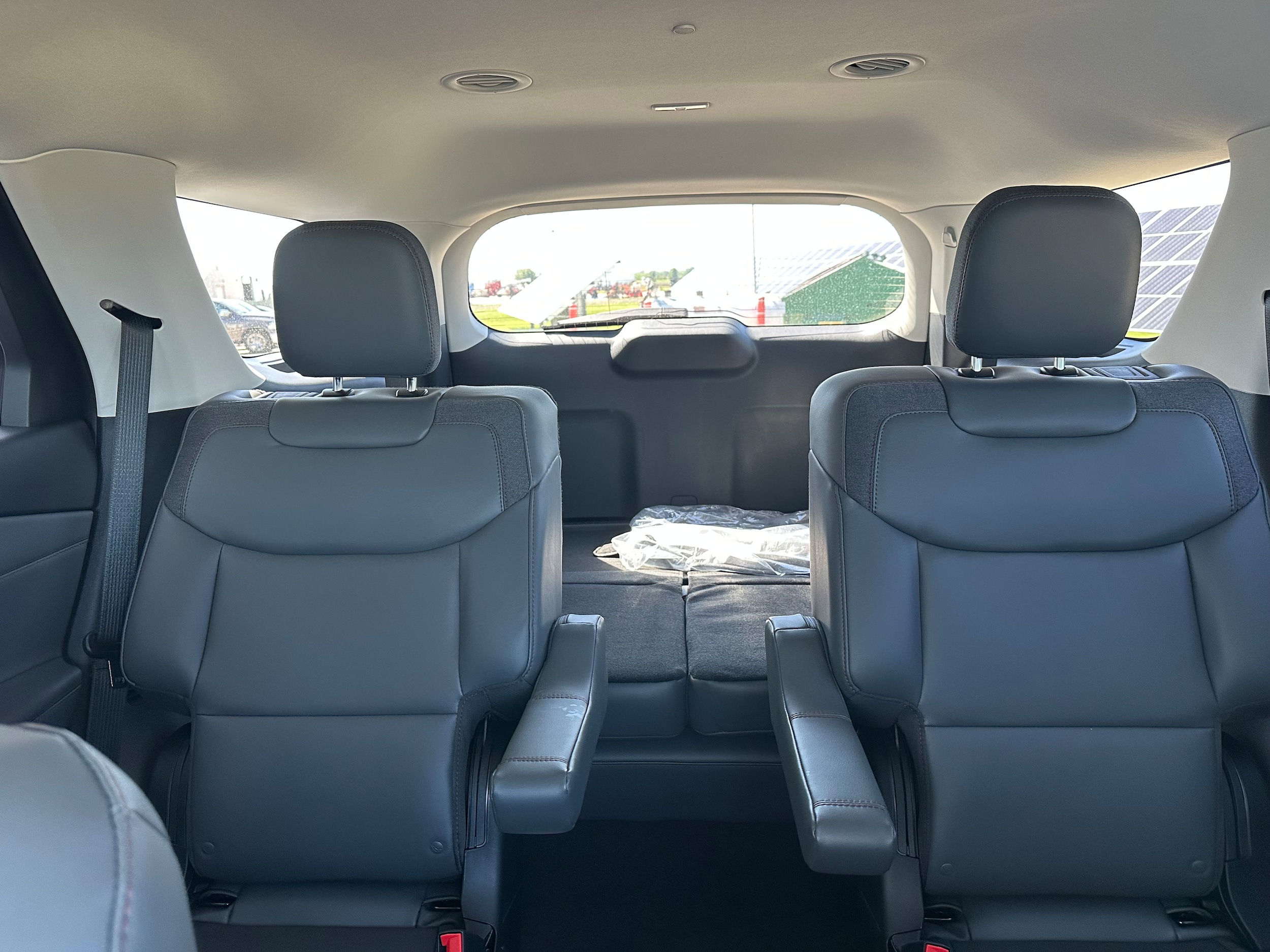 2026 Ford Explorer Active - Photo 27