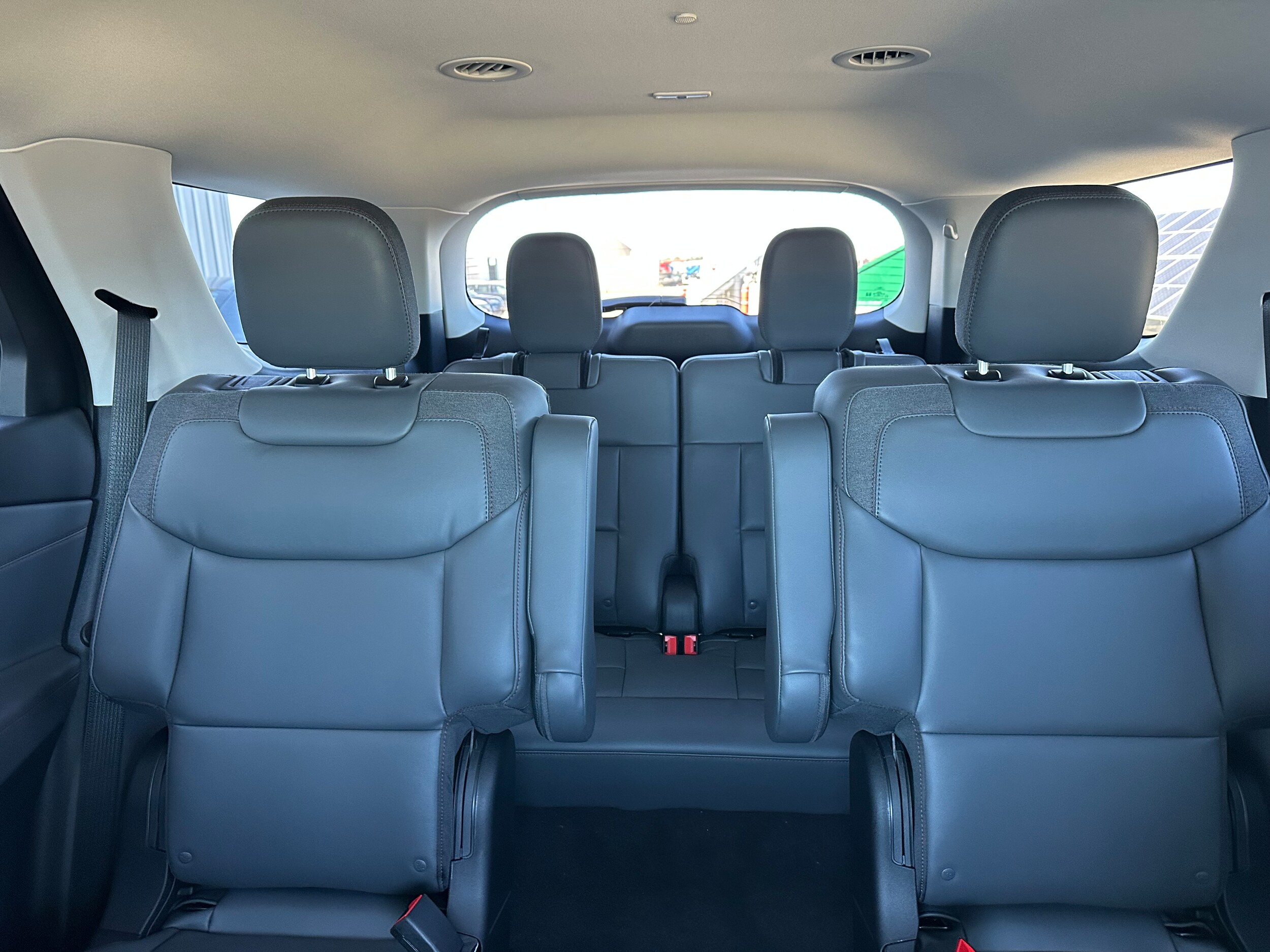 2026 Ford Explorer Active - Photo 31