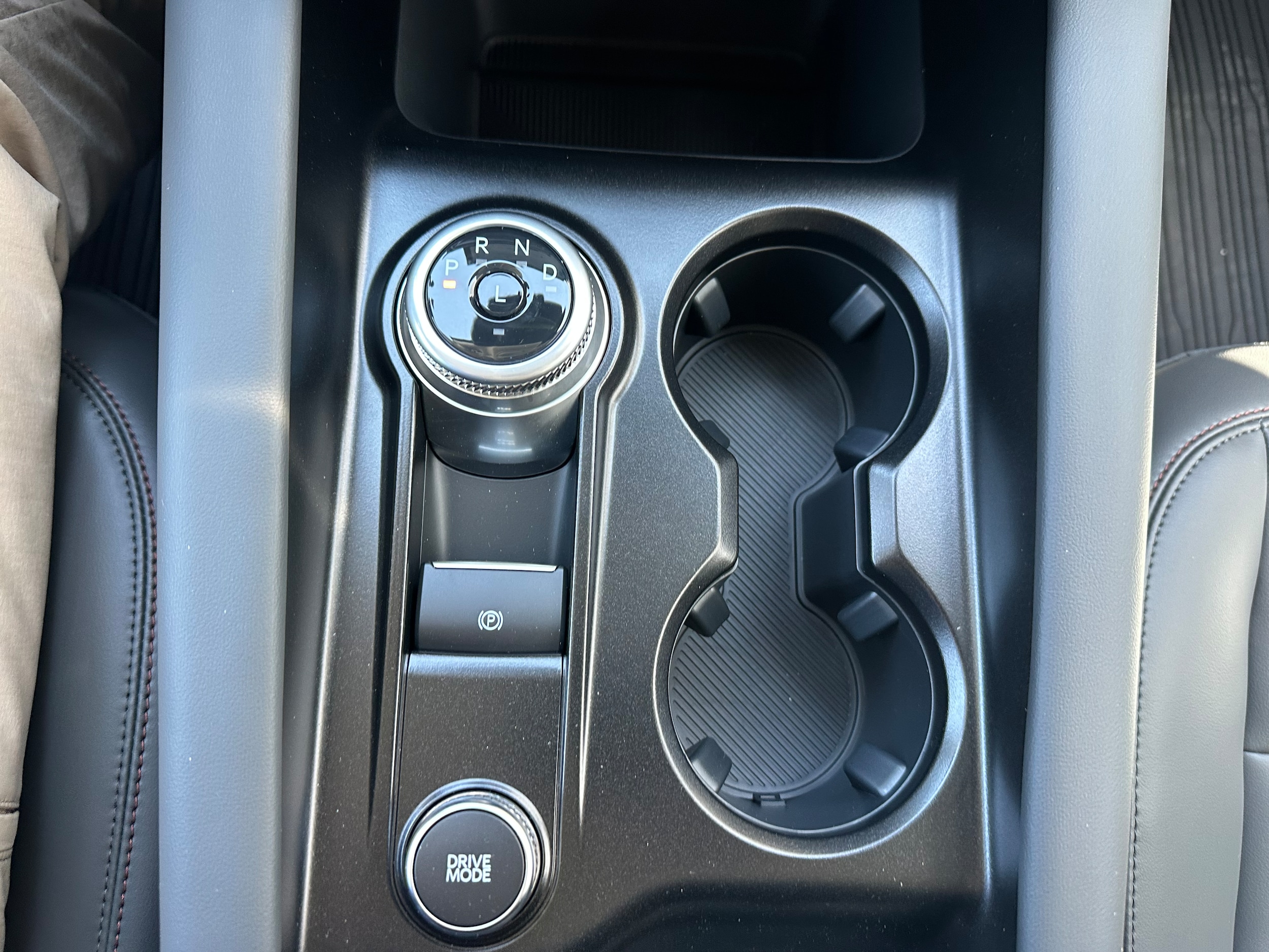 2026 Ford Explorer Active - Photo 23