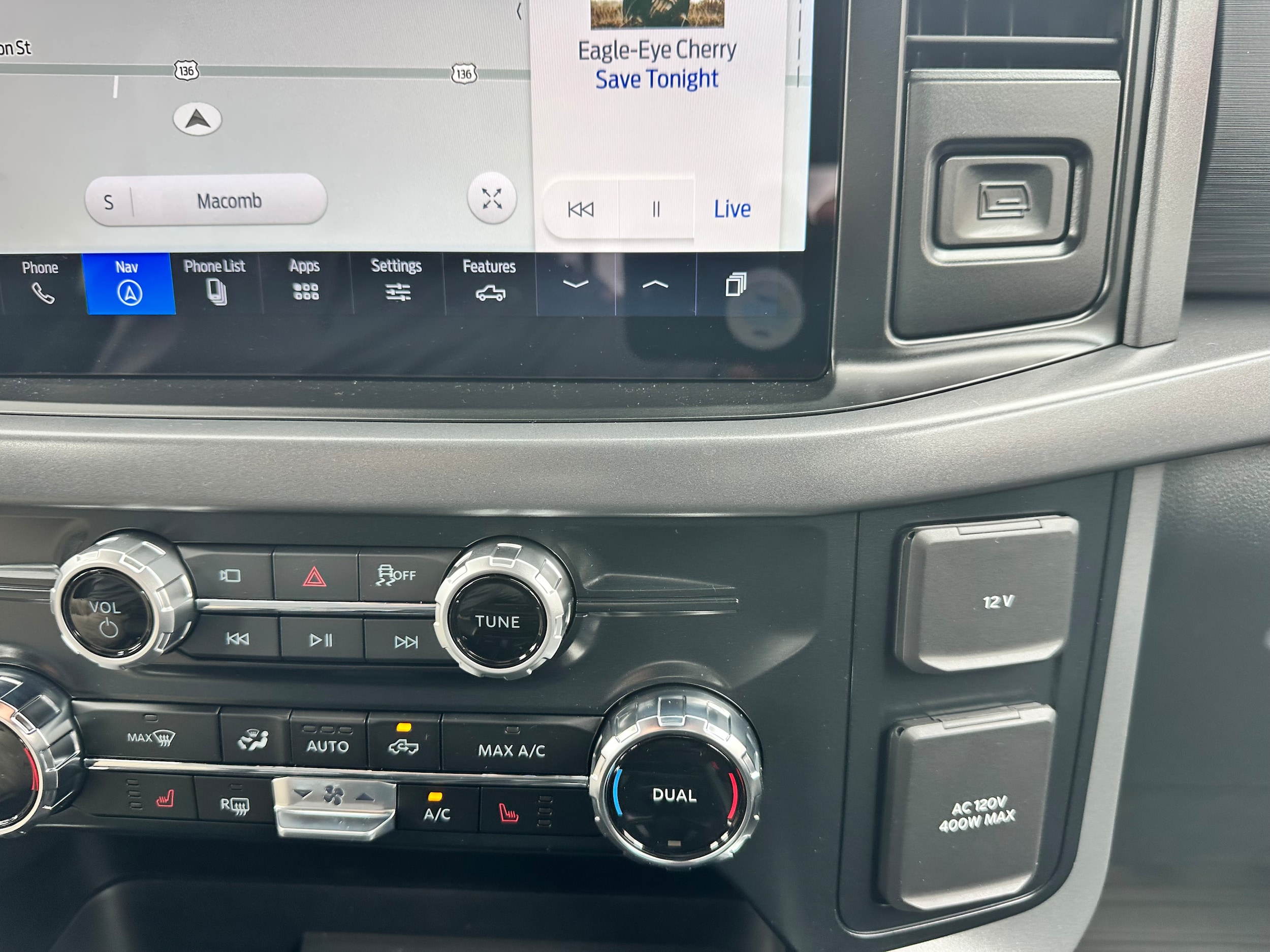 2026 Ford F-150 XLT - Photo 24