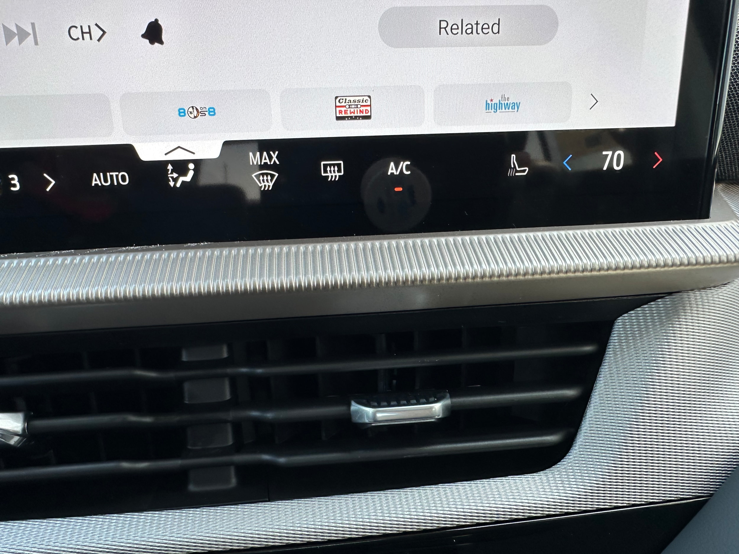 2026 Ford Explorer Active - Photo 20