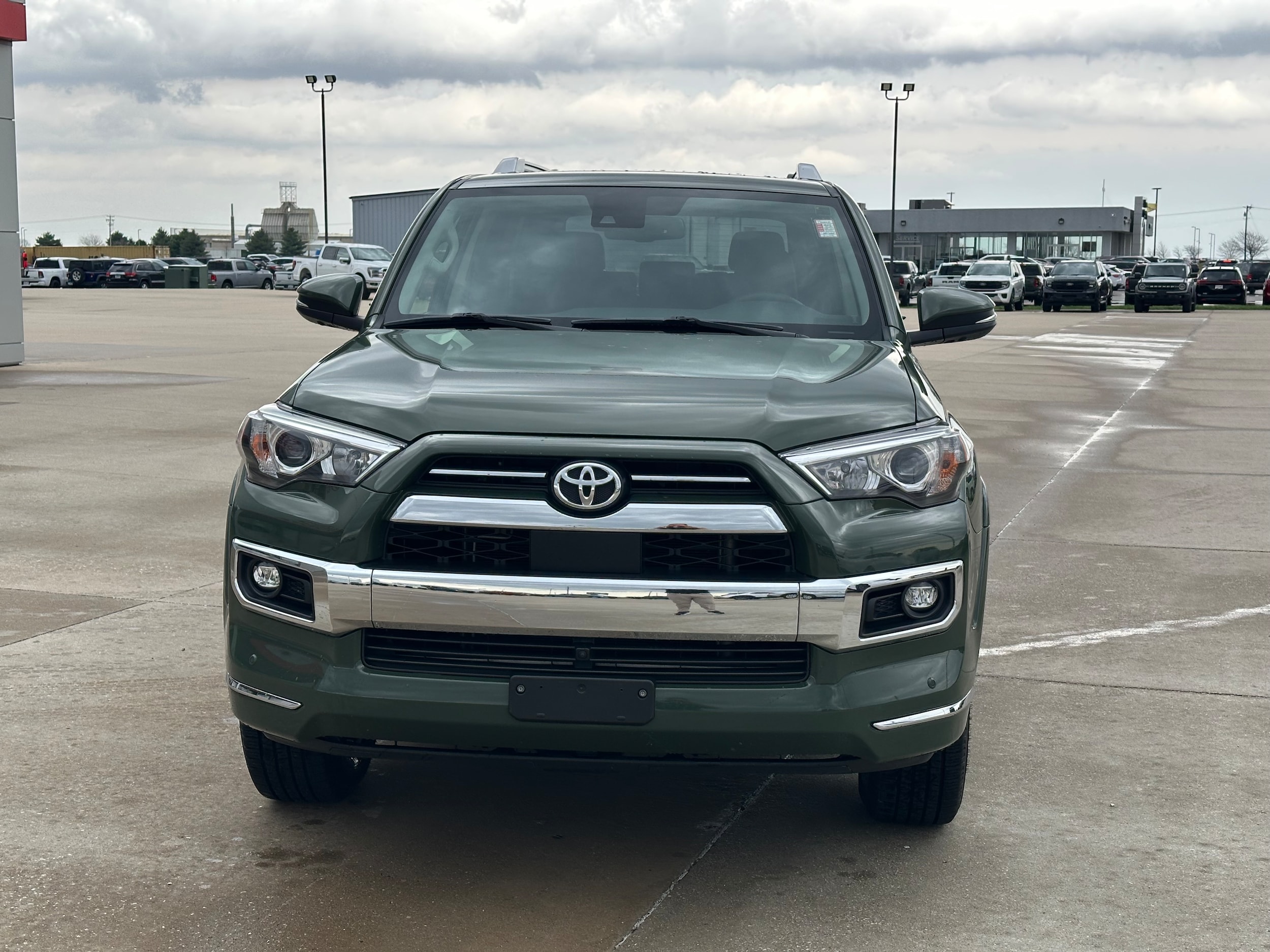 View vehicle photo 2