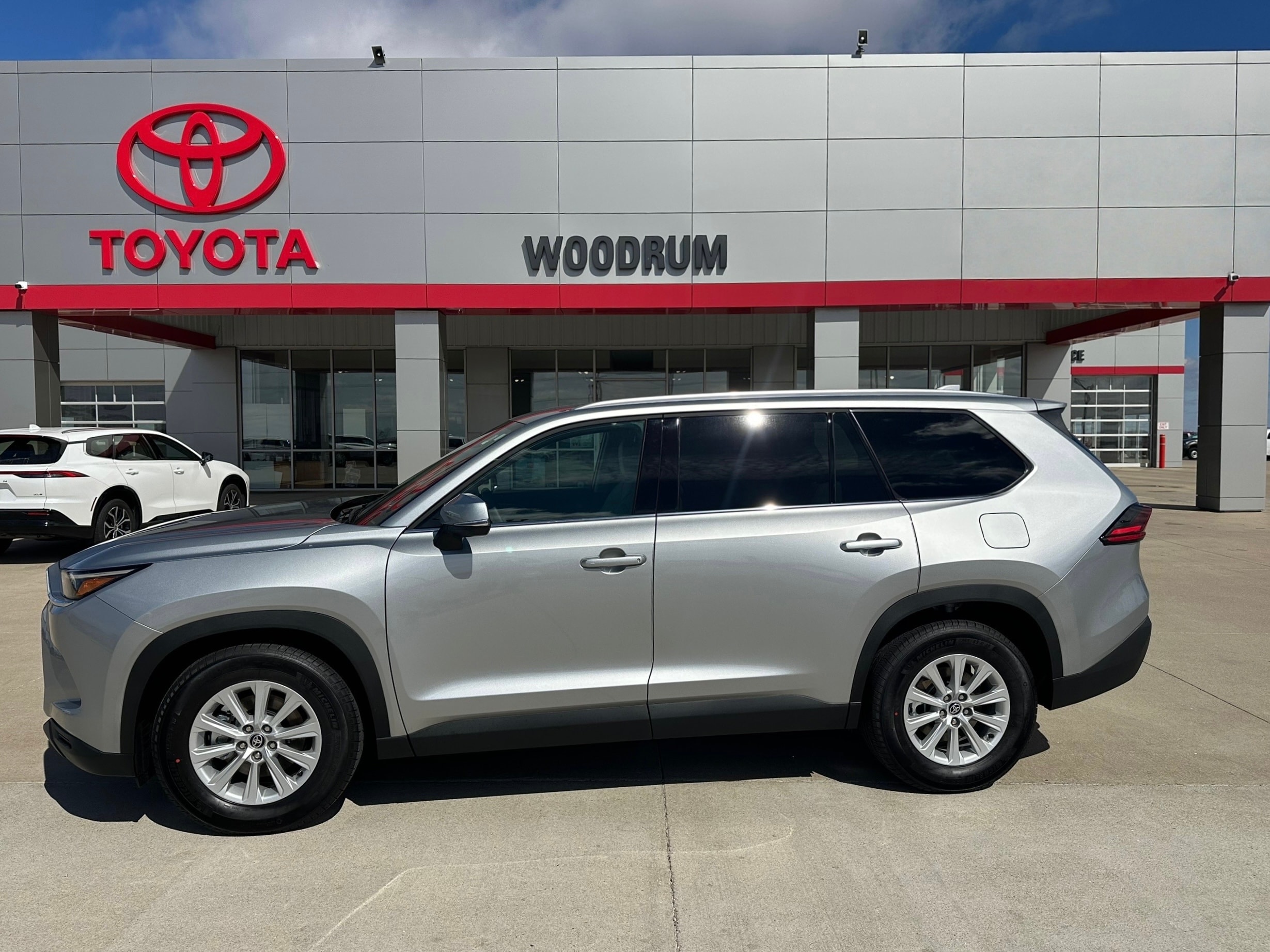 2026 Toyota Grand Highlander Hybrid XLE AWD