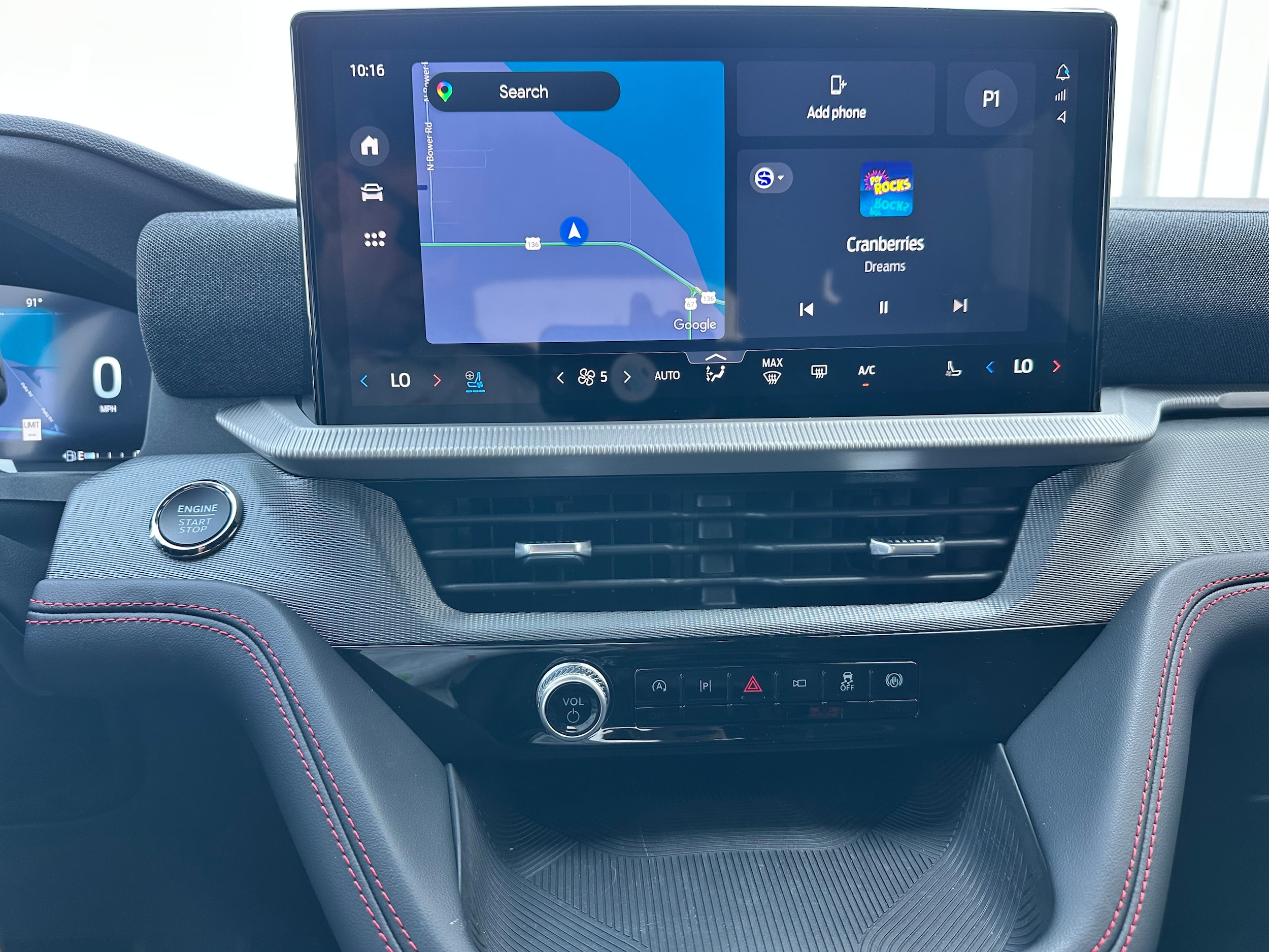 2026 Ford Explorer ST - Photo 22