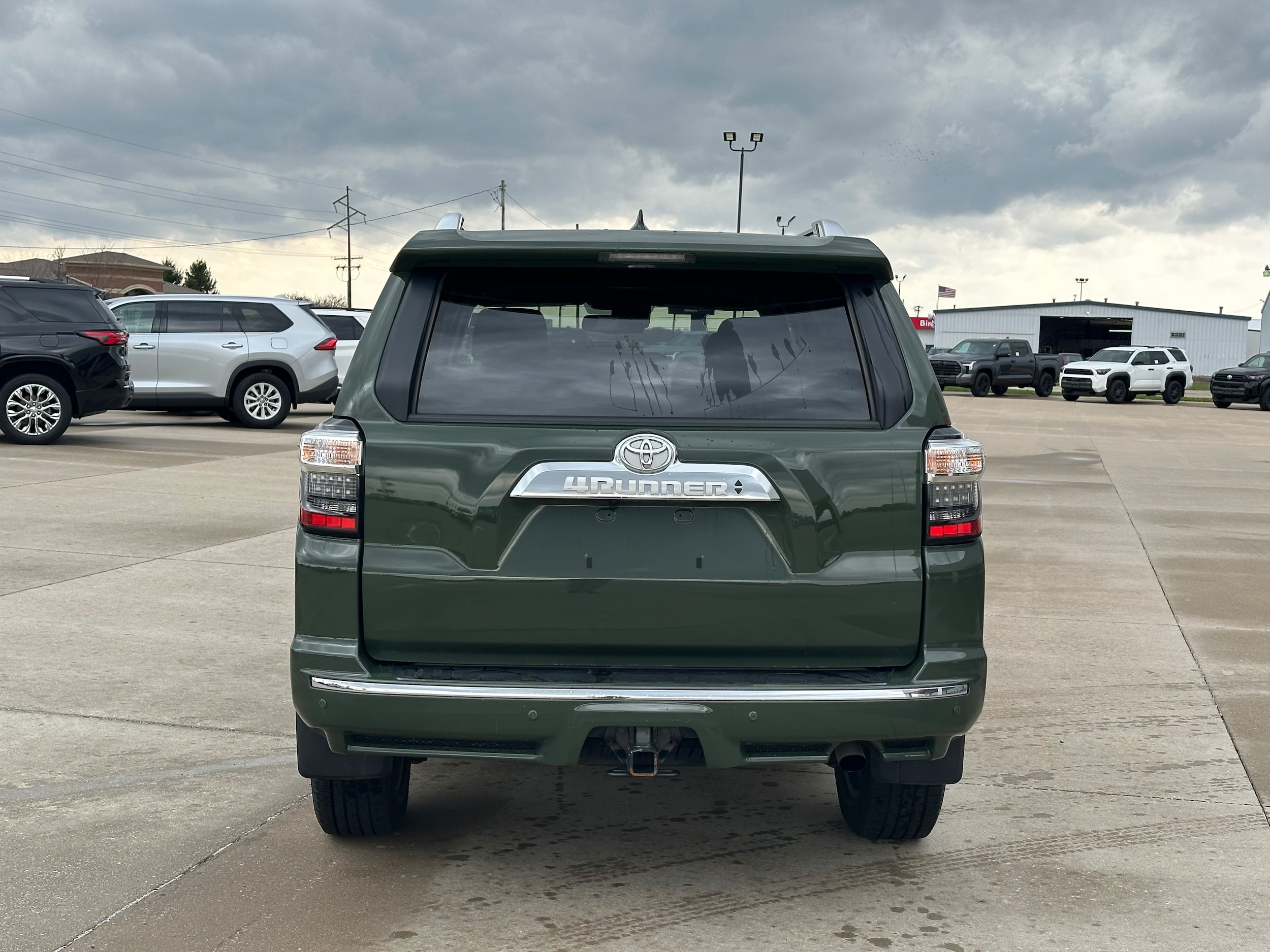 View vehicle photo 5