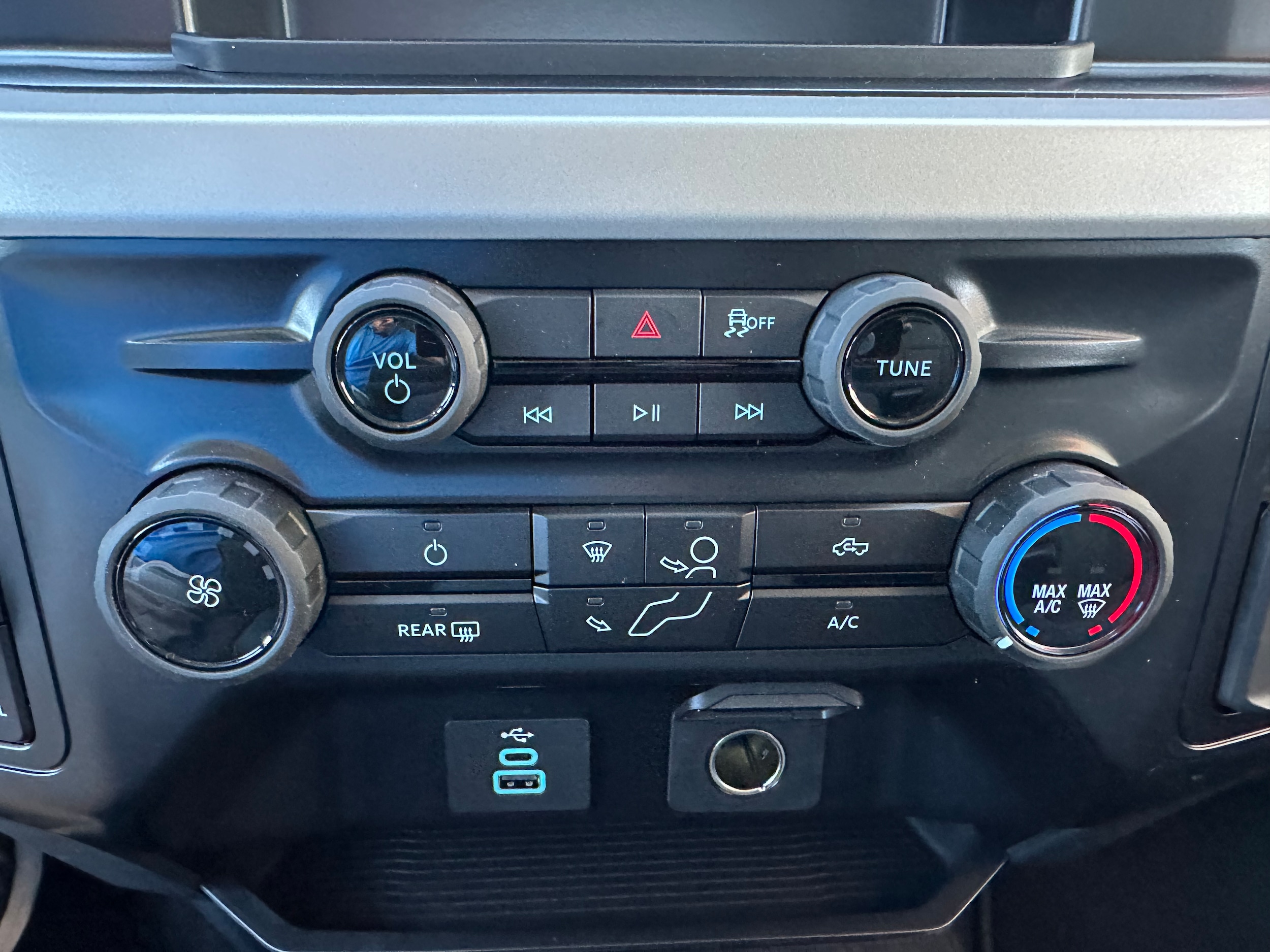 2026 Ford F-250 Super Duty XL - Photo 24