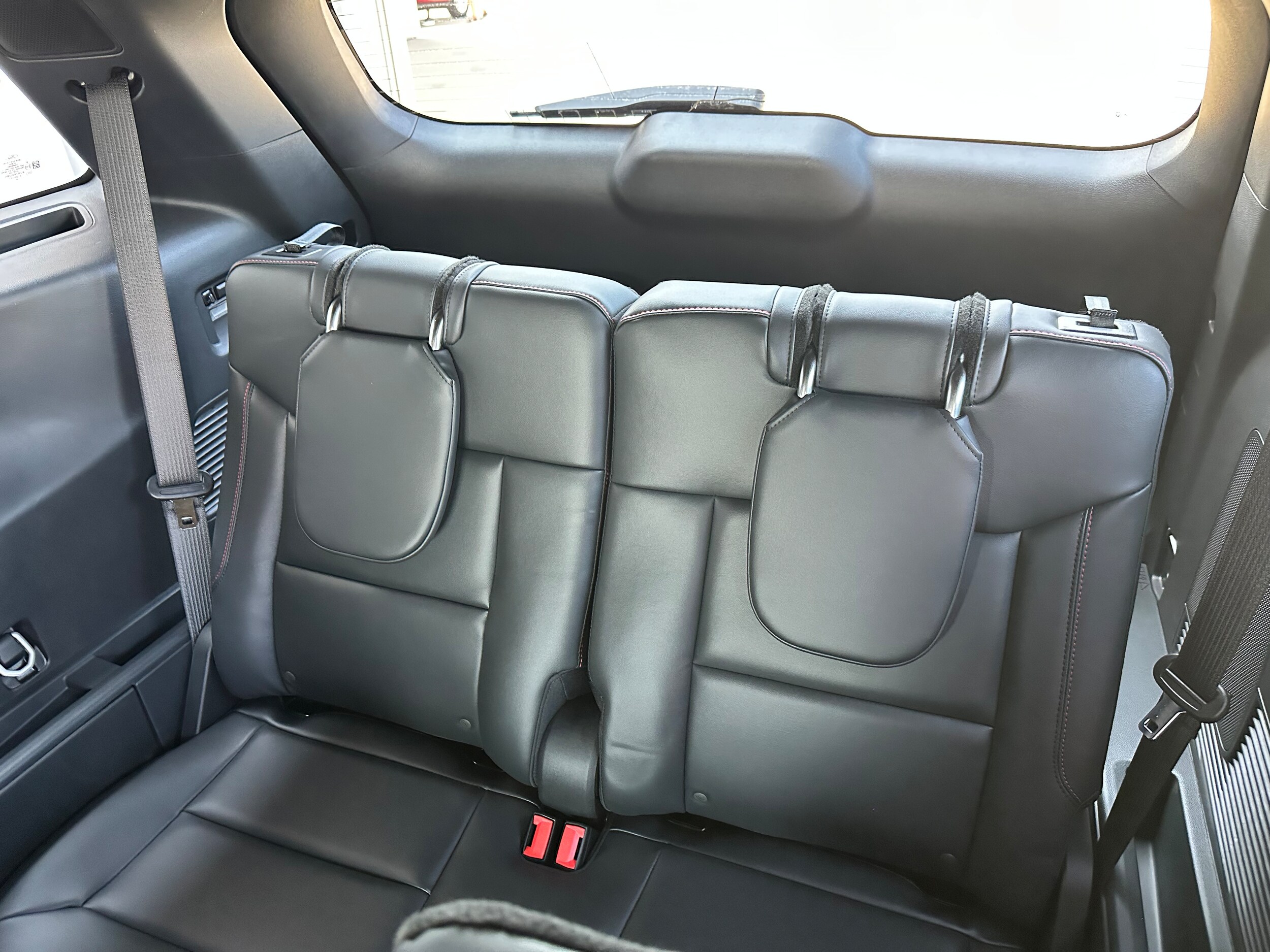 2026 Ford Explorer ST - Photo 12