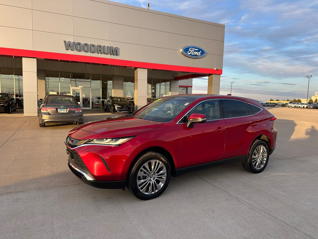 Used 2023 Toyota Venza LIMITED