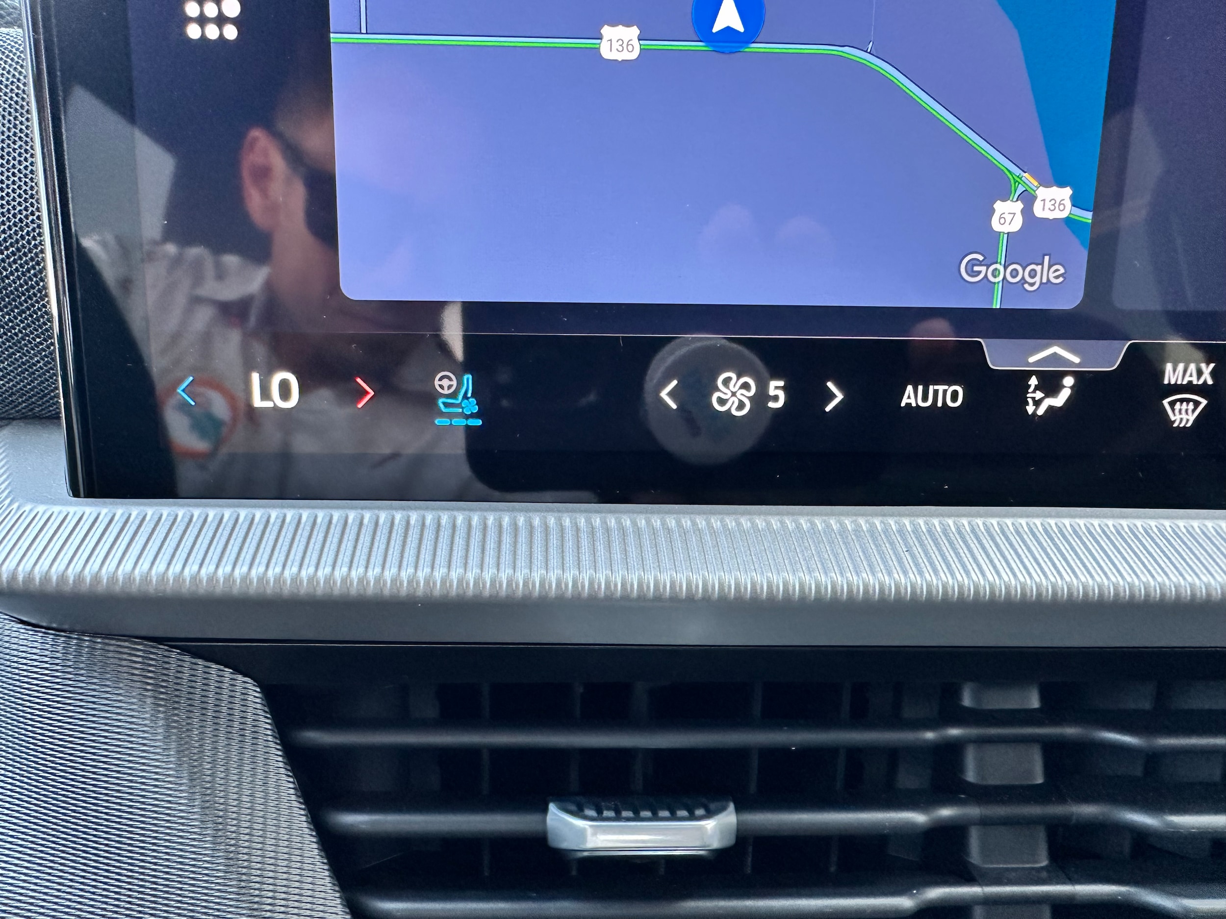 2026 Ford Explorer ST - Photo 25