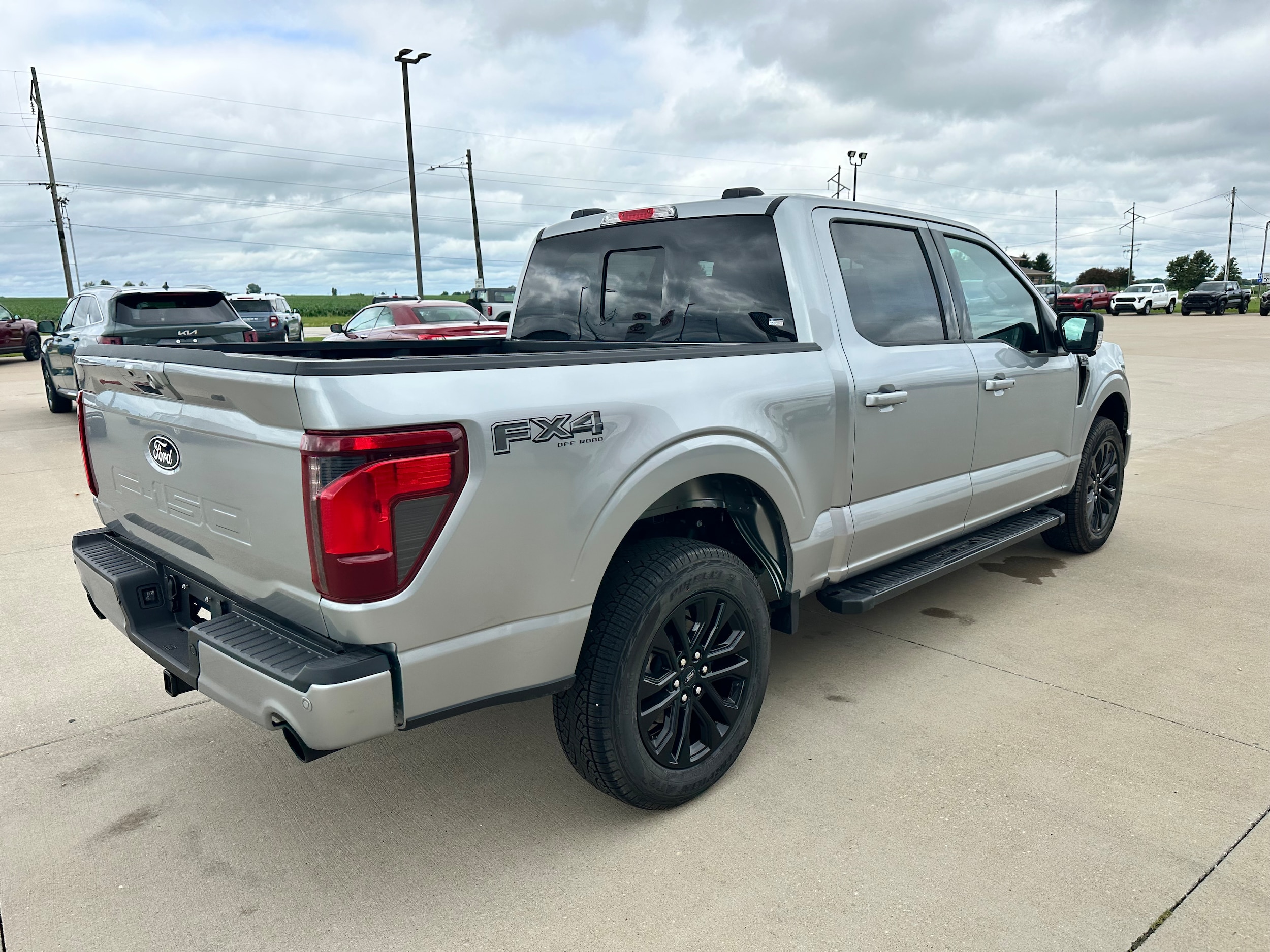 2026 Ford F-150 XLT - Photo 6