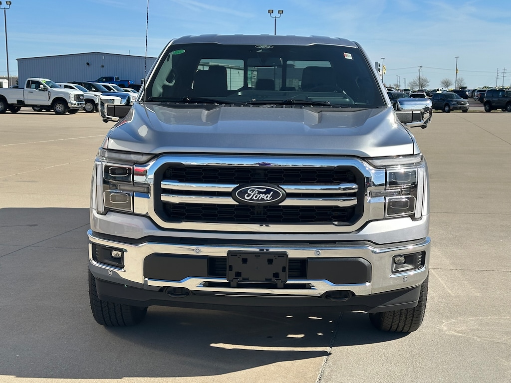 New 2025 Ford F-150 LARIAT CREW