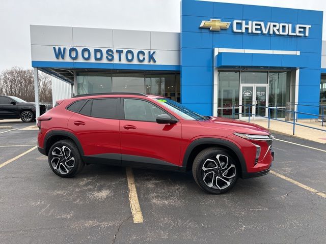 2026 Chevrolet Trax RS - Photo 2
