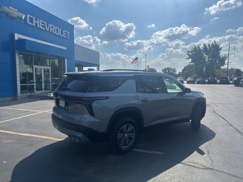 New 2026 Chevrolet Traverse LT SUV