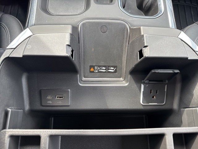 2025 Chevrolet Silverado 1500 LTZ - Photo 40