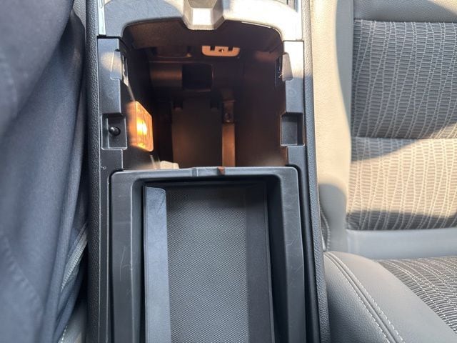 2018 Chevrolet Impala 1LS - Photo 32
