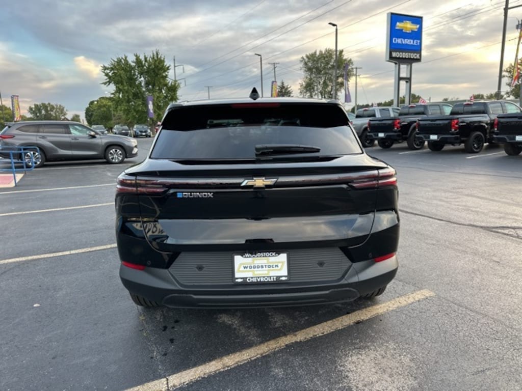 New 2026 Chevrolet Equinox EV LT 1 SUV