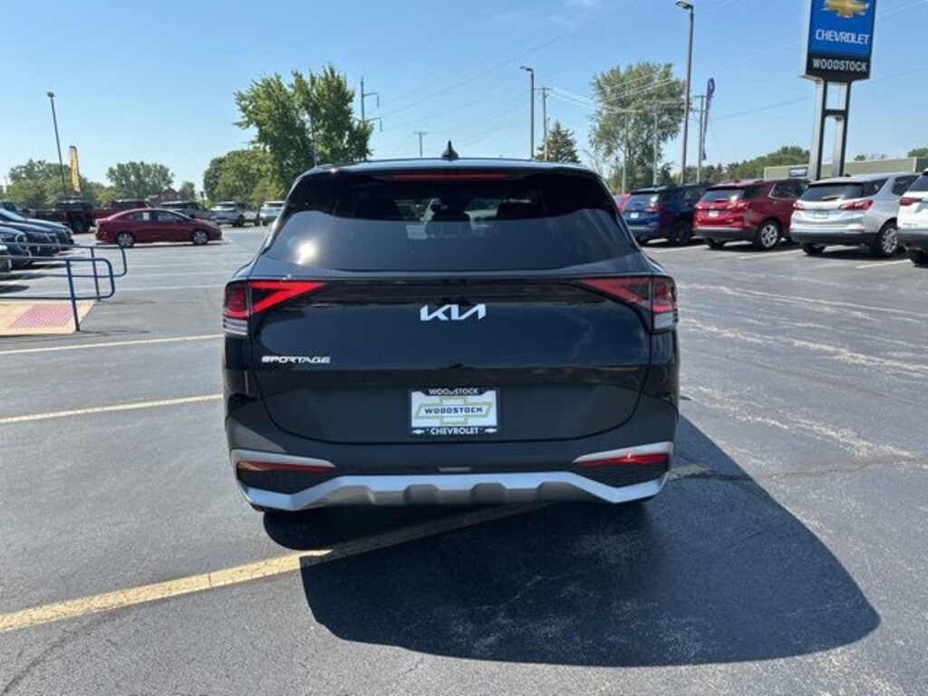 Used 2023 Kia Sportage EX SUV