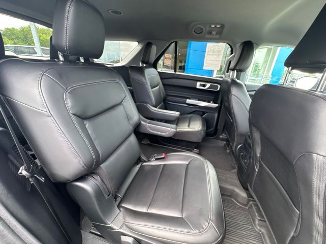 2023 Ford Explorer XLT - Photo 13