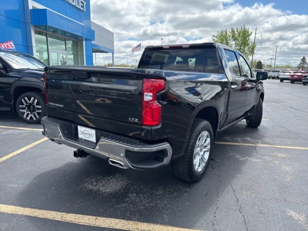 New 2026 Chevrolet Silverado 1500 LTZ Truck Crew Cab
